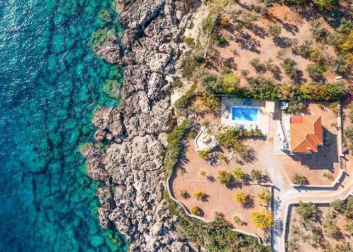 Mulberry Villa Stoúpa