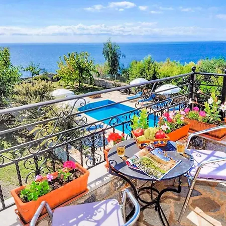 Mulberry Villa *